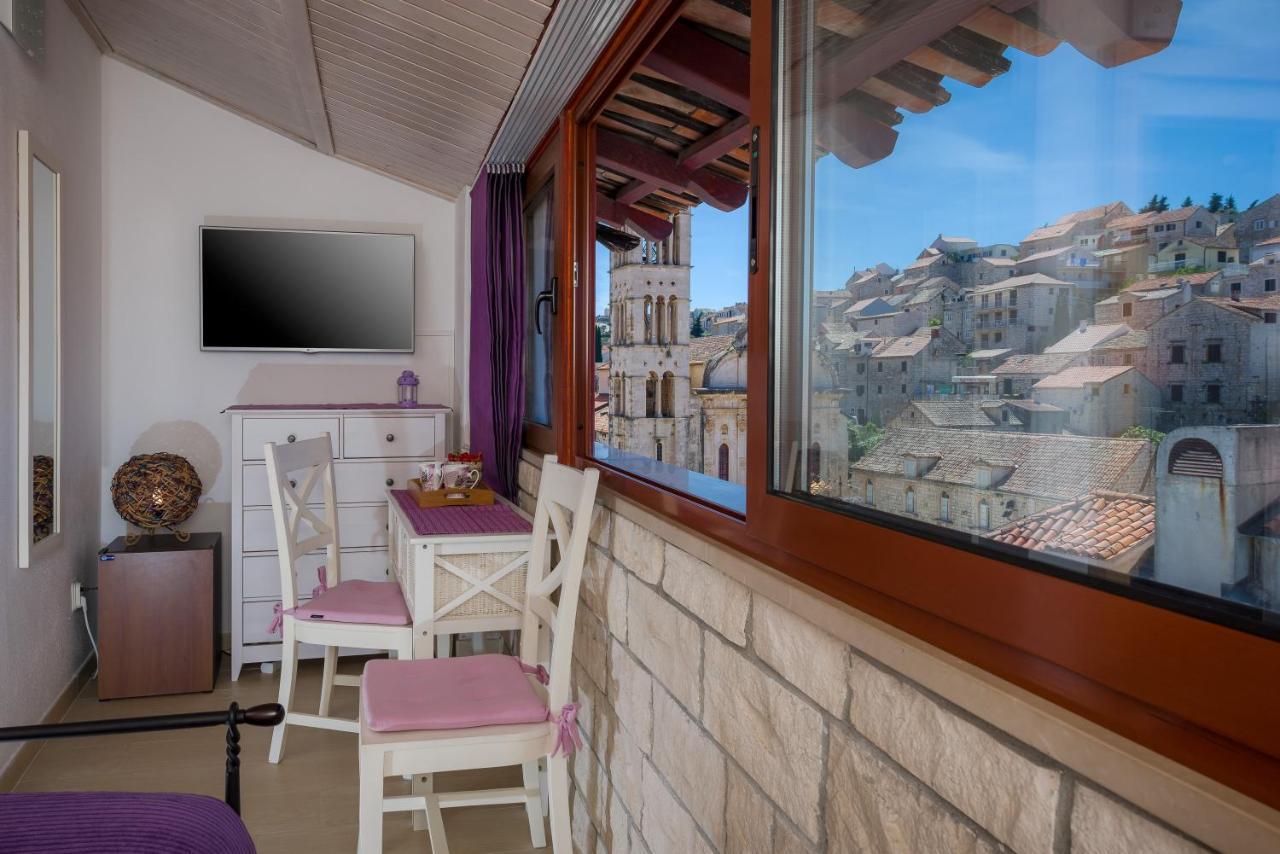Hektorovic House Hotel Hvar Town Bagian luar foto