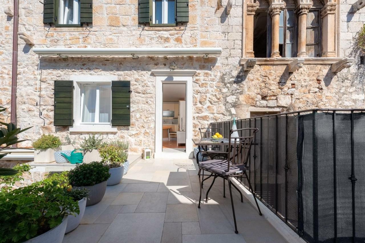 Hektorovic House Hotel Hvar Town Bagian luar foto
